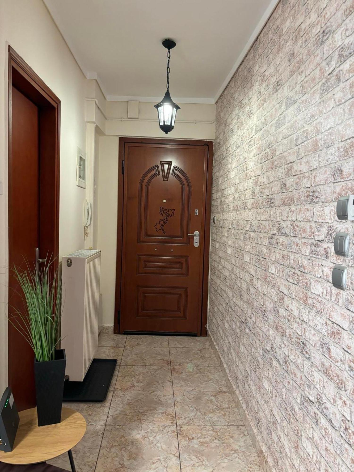 Apartment Ano Poli Modern *